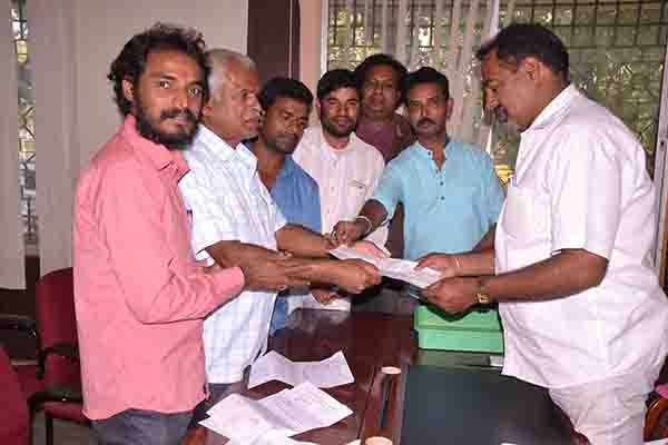 ಚಿಕ್ಕಮಗಳೂರು: ನಲ್ಲಿ ವಾಲ್ ಗುಂಡಿ ಮುಚ್ಚಲು ಮನವಿ